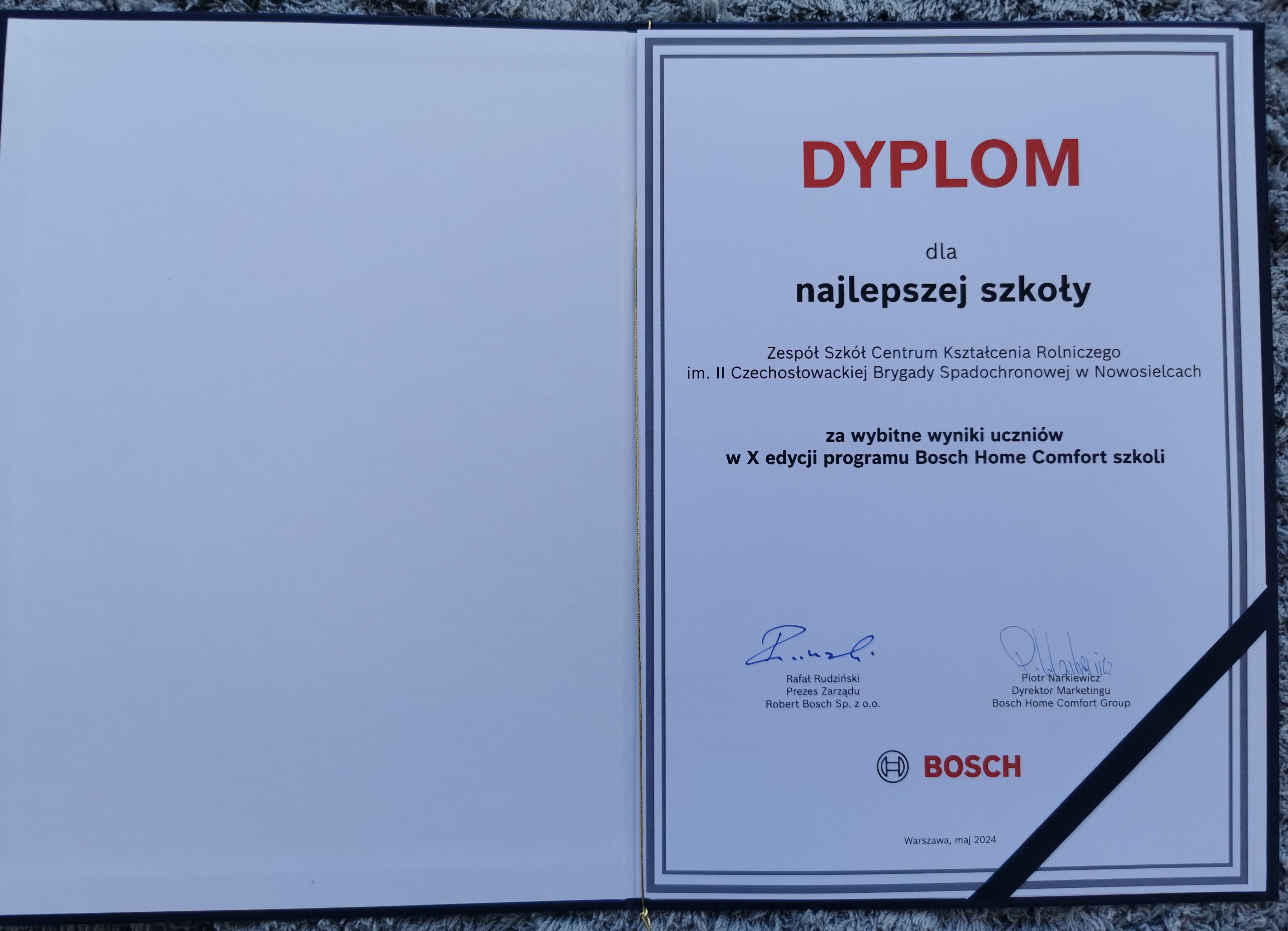 ZSCKR w Nowosielcach triumfuje w ogólnokrajowym konkursie wiedzy zawodowej Bosch Home Comfort Szkoli