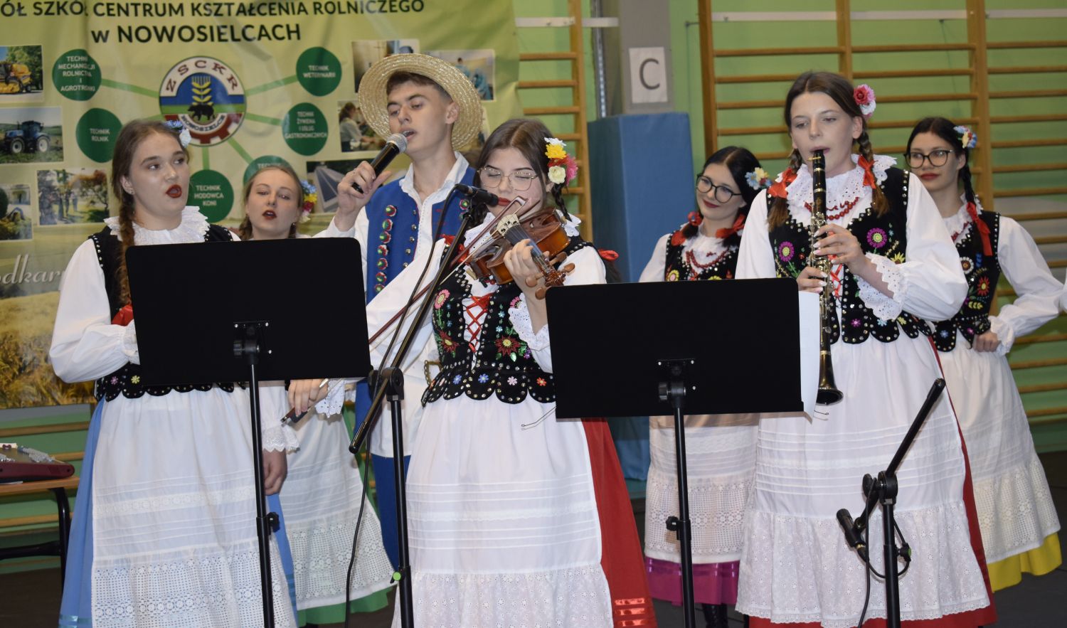 Dzień Stroju Ludowego