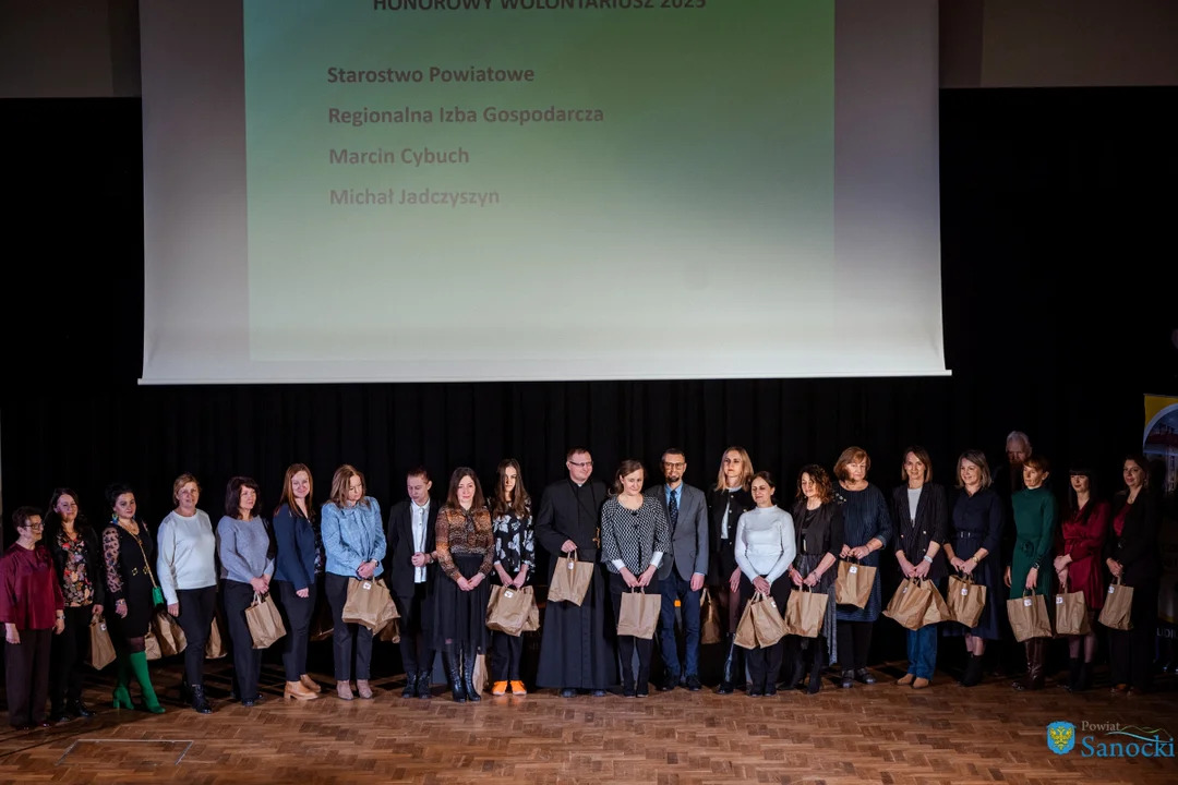 Międzynarodowy Dzień Wolontariatu 2025 - zdjęcie